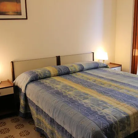 Aurora Apartment *